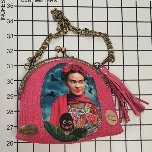 Hand-crafted Frida Kahlo Red Purse Hand-crafted Frida Kahlo Red Purse
