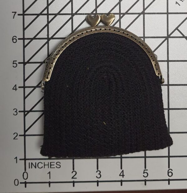 Hand-crafted Black Rose Skull Purse Inches Back Hand-crafted Black Rose Skull Purse Inches Back