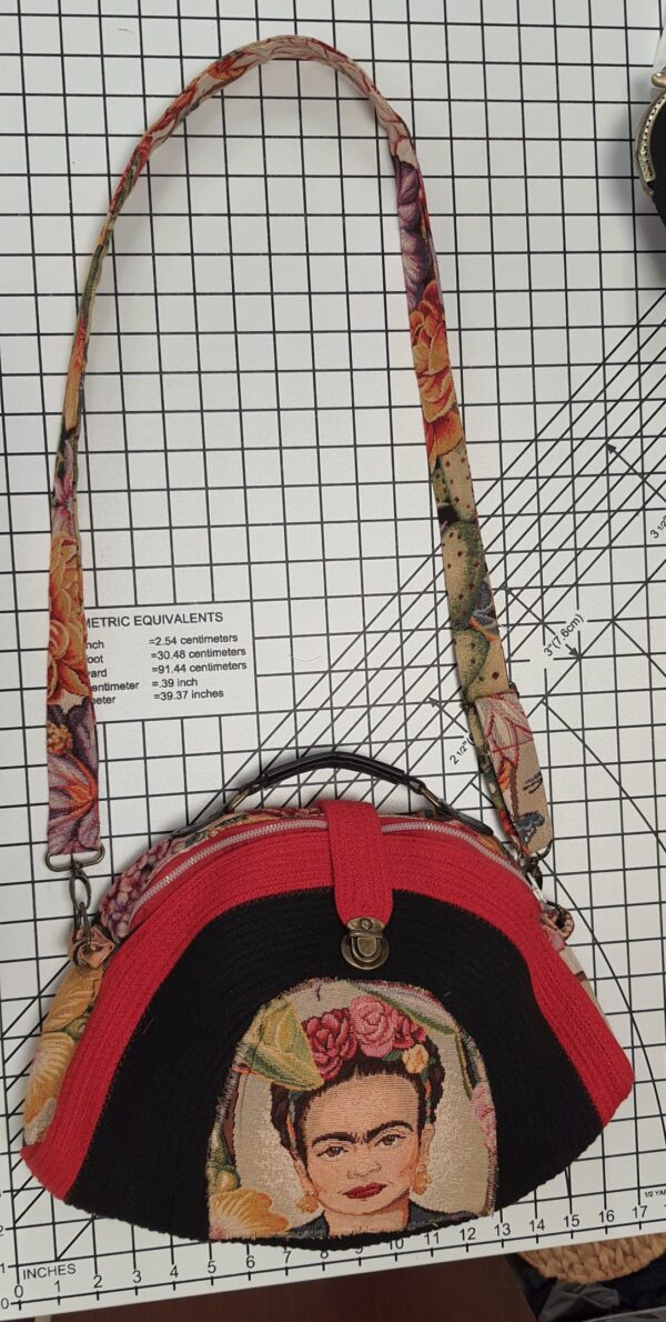 Frida Kahlo Hand Crafted Purse Black Red Floral Frida Kahlo Hand Crafted Purse Black Red Floral